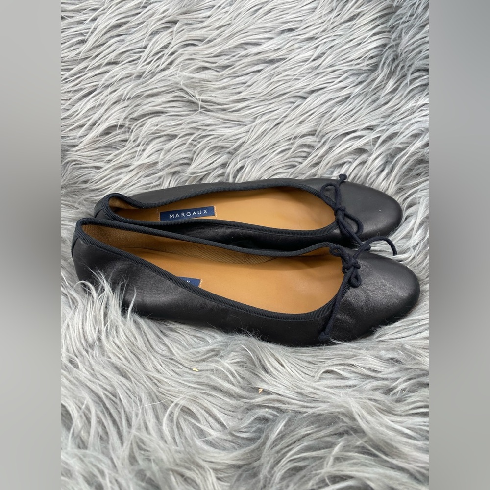 Margaux Black Leather Ballet Flats Slip On Shoes Womens 10.5 // 40.5